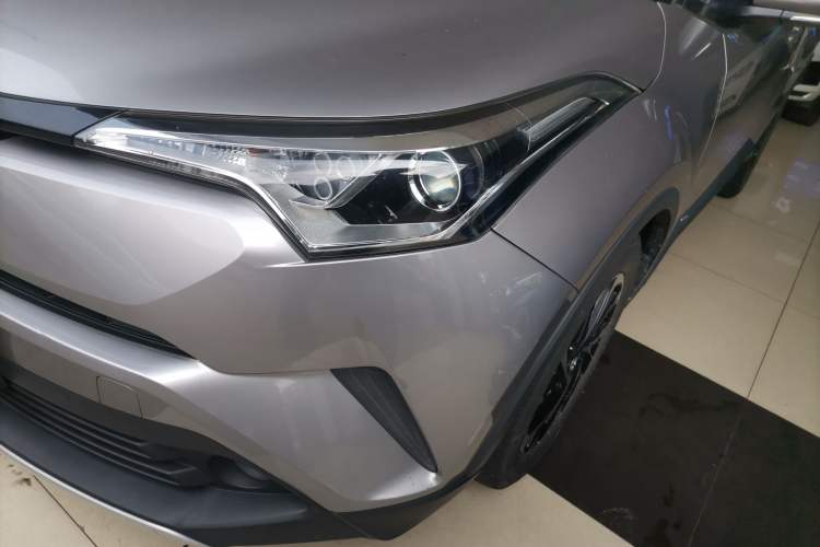 Used Toyota IZOA 2020 2.0L Enjoy Edition Left Front Headlight