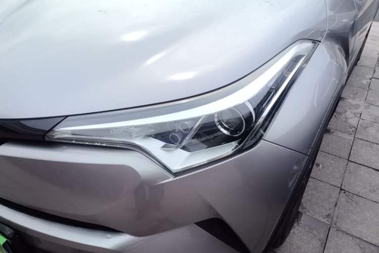 Used Toyota IZOA 2020 2.0L Enjoy Edition Left Front Headlight