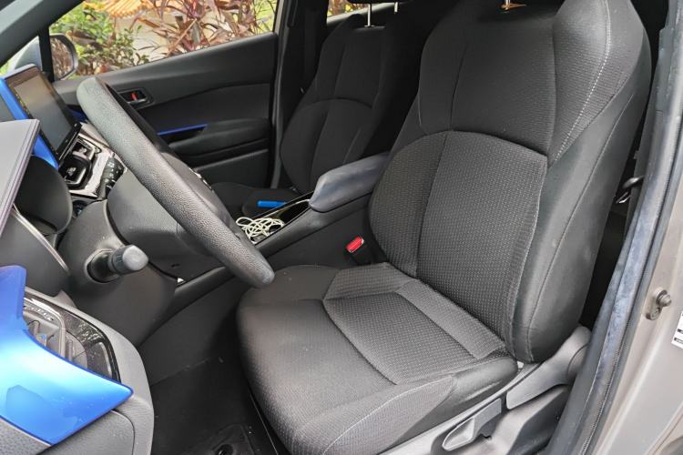 Used Toyota IZOA 2020 2.0L Enjoy Edition Left Front Seat
