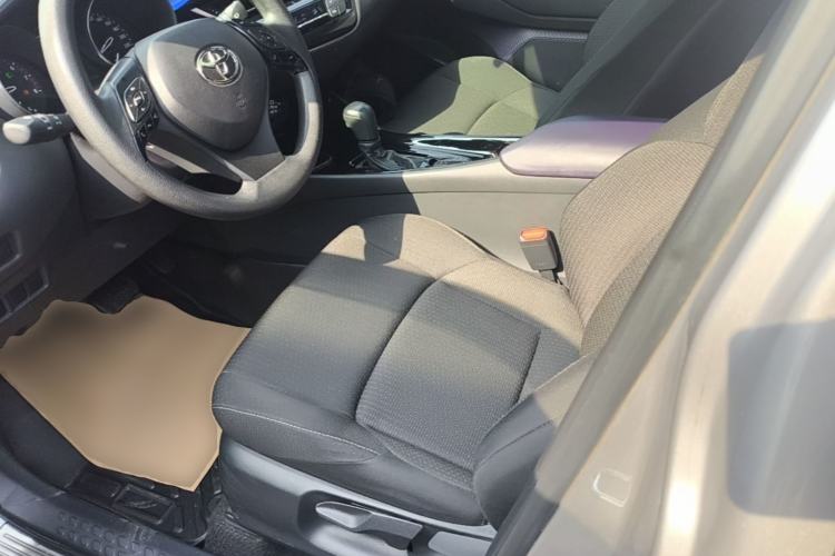 Used Toyota IZOA 2020 2.0L Enjoy Edition Left Front Seat