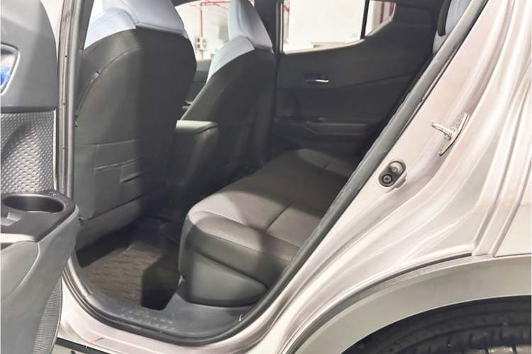 Used Toyota IZOA 2020 2.0L Yi Xiang CARE Left Rear Seat