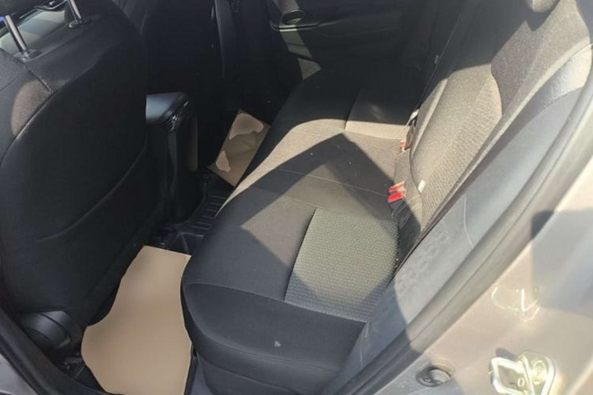 Used Toyota IZOA 2020 2.0L Enjoy Edition Left Rear Seat