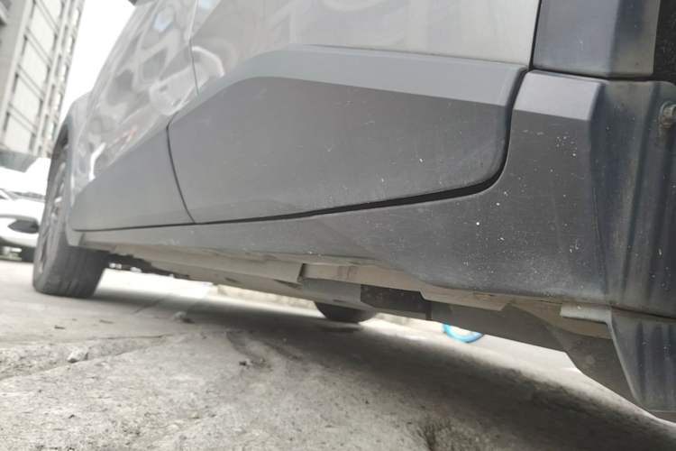 Used Toyota IZOA 2020 2.0L Yichi Version Left Side Sill