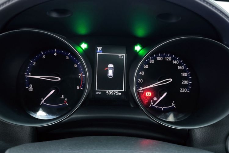 Used Toyota IZOA 2020 2.0L Enjoy Edition Odometer Close Up