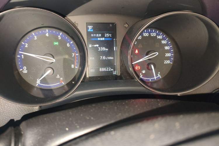 Used Toyota IZOA 2020 2.0L Yichi Version Odometer Close Up