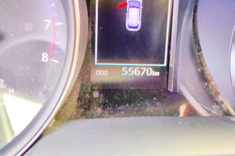 Used Toyota IZOA 2020 2.0L Yi Xiang CARE Odometer Close Up