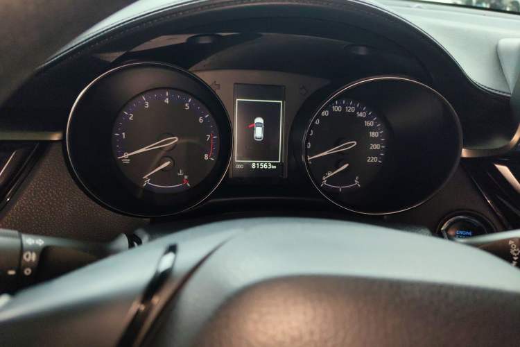 Used Toyota IZOA 2020 2.0L Yi Xiang CARE Odometer Close Up