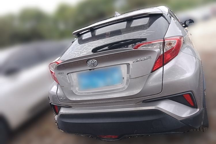 Used Toyota IZOA 2020 2.0L Yichi Version Rear