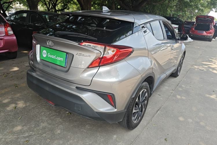 Used Toyota IZOA 2020 2.0L Enjoy Edition Rear Right 45 Deg