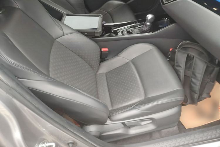 Used Toyota IZOA 2020 2.0L Yichi Version Right Front Seat
