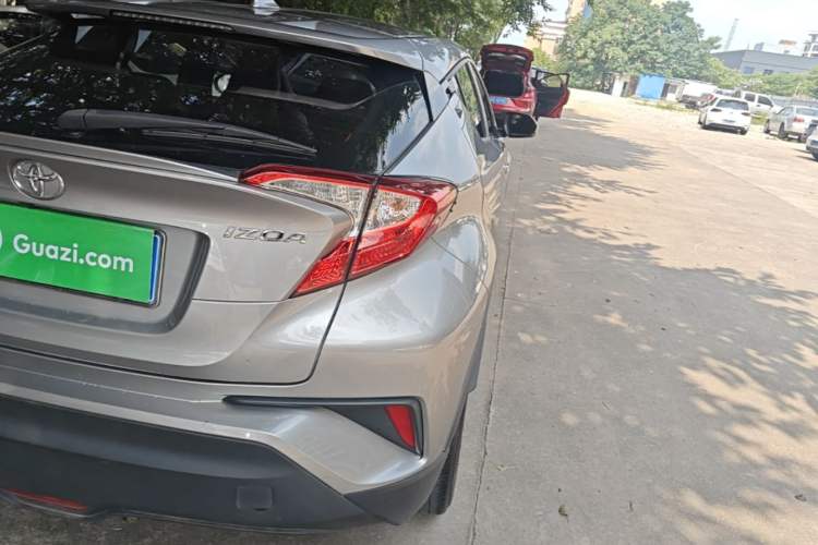Used Toyota IZOA 2020 2.0L Enjoy Edition Right Rear Taillight