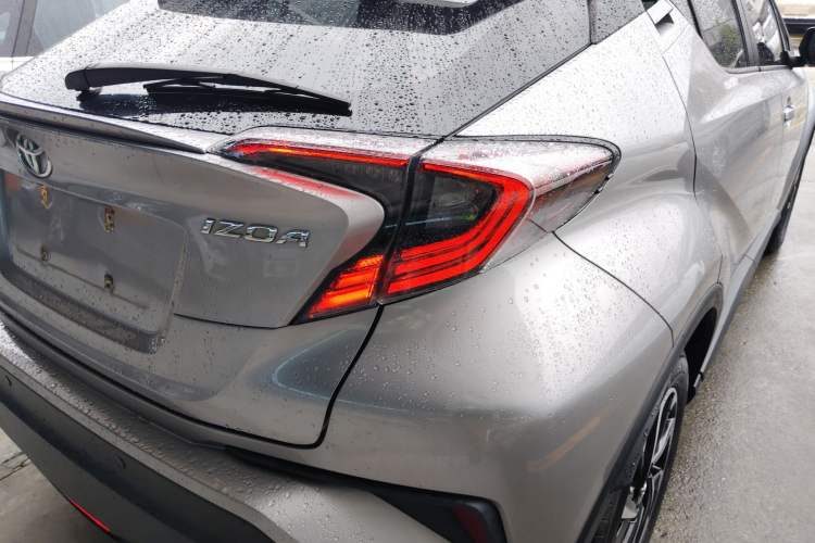 Used Toyota IZOA 2020 2.0L Yichi Version Right Rear Taillight