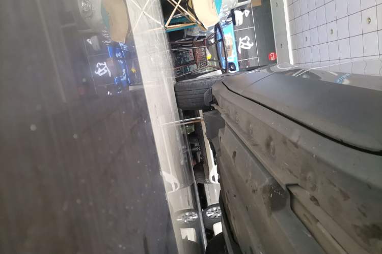 Used Toyota IZOA 2020 2.0L Enjoy Edition Right Side Sill