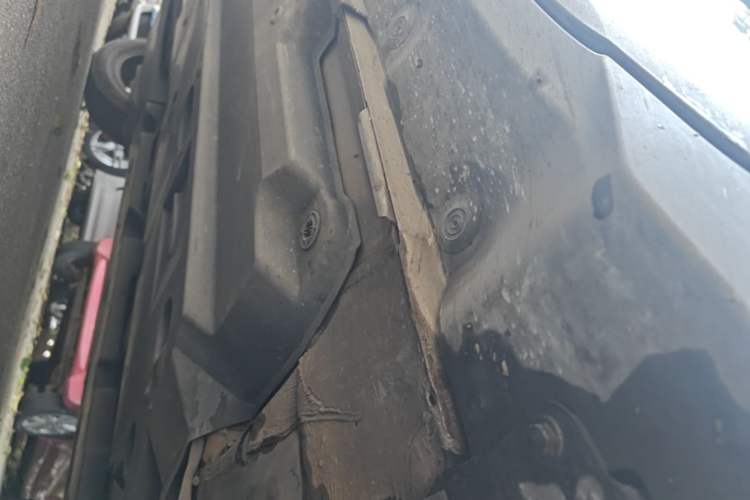 Used Toyota IZOA 2020 2.0L Enjoy Edition Right Side Sill