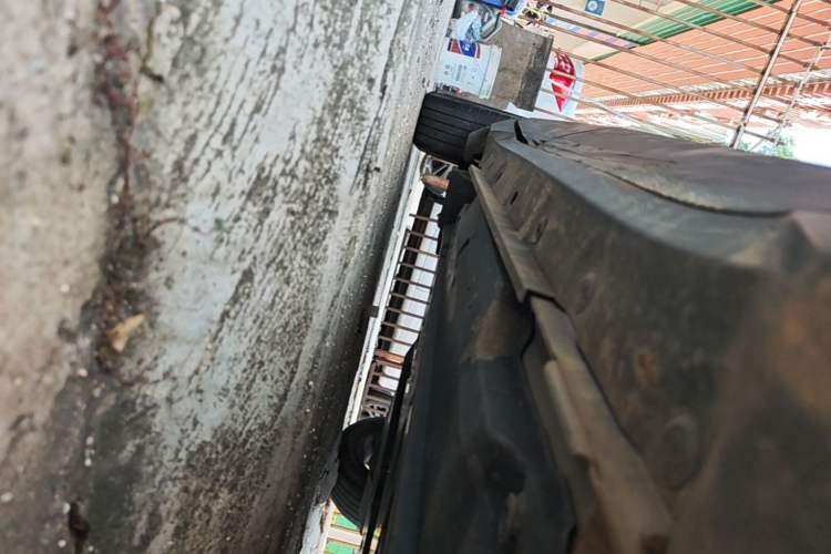 Used Toyota IZOA 2020 2.0L Yichi Version Right Side Sill