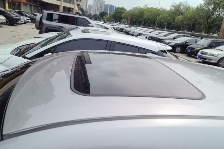 Used Toyota IZOA 2020 2.0L Enjoy Edition Roof