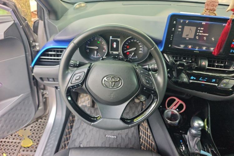 Used Toyota IZOA 2020 2.0L Yichi Version Steering Wheel