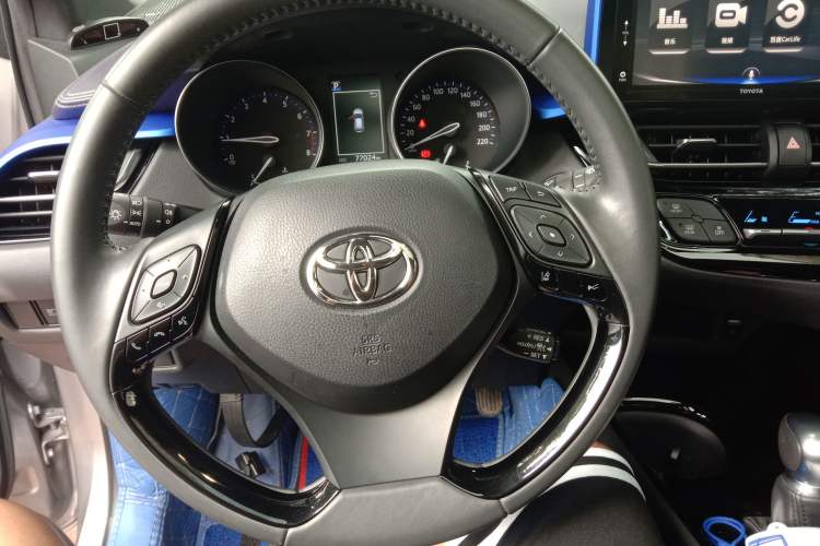 Used Toyota IZOA 2020 2.0L Yichi Version Steering Wheel