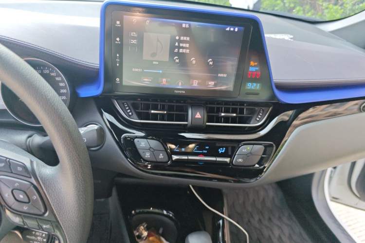 Used Toyota IZOA 2020 2.0L Enjoy Edition Audio And AC Panel