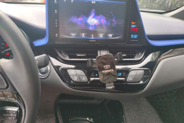 Used Toyota IZOA 2020 2.0L Yichi Version Audio And AC Panel