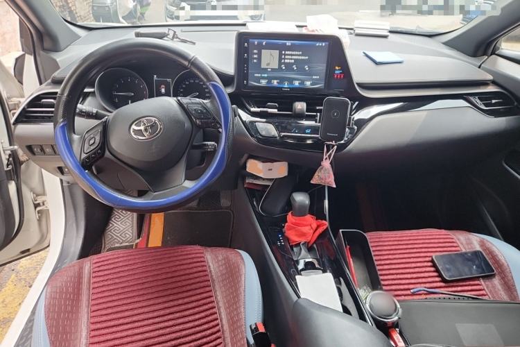 Used Toyota IZOA 2020 2.0L Yi Xiang CARE Center Console