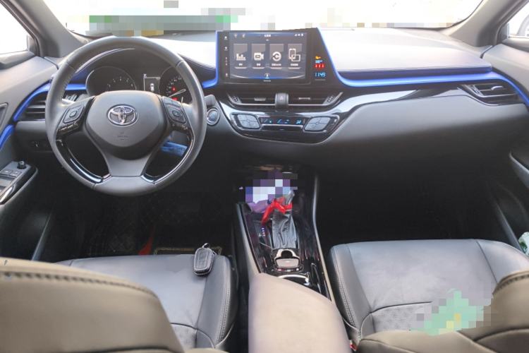 Used Toyota IZOA 2020 2.0L Yichi Version Center Console