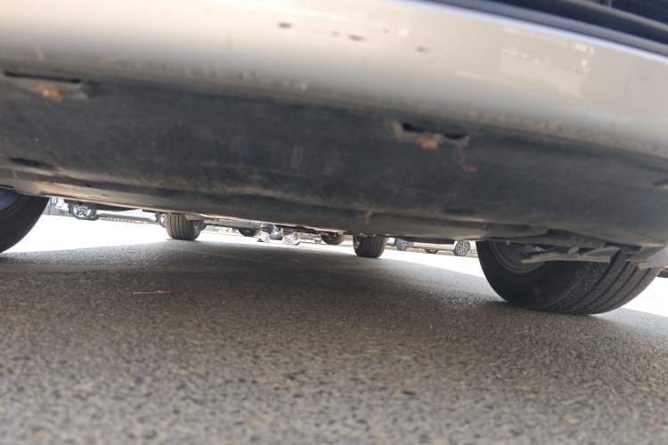 Used Toyota IZOA 2020 2.0L Yidong Edition Chassis Front