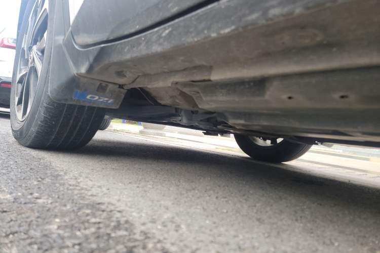 Used Toyota IZOA 2020 2.0L Yichi Version Chassis Front Left