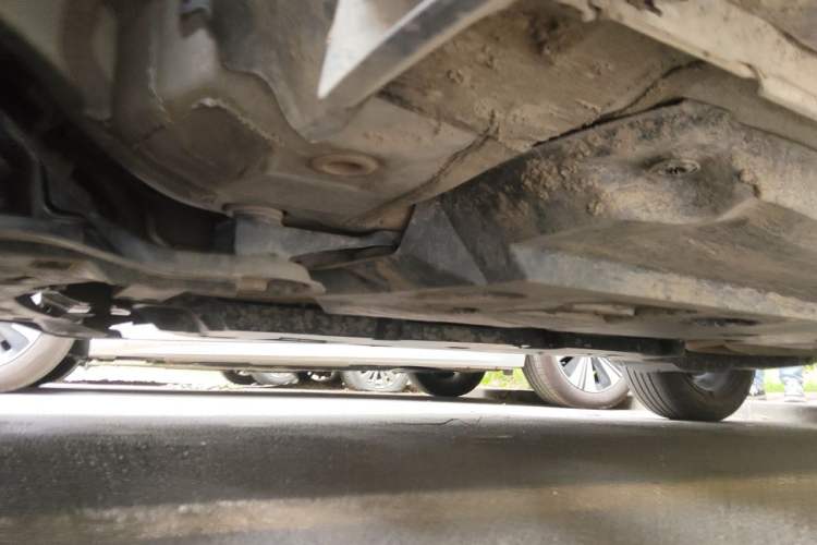 Used Toyota IZOA 2020 2.0L Yichi Version Chassis Front Left