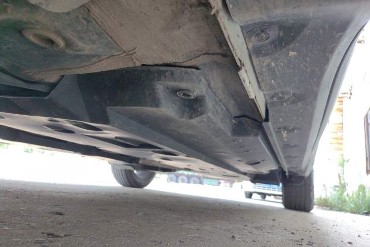 Used Toyota IZOA 2020 2.0L Yichi Version Chassis Front Left