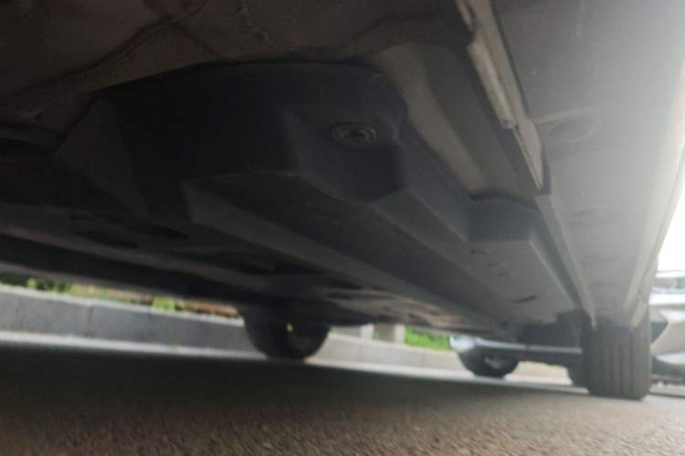 Used Toyota IZOA 2020 2.0L Yi Xiang CARE Chassis Front Left