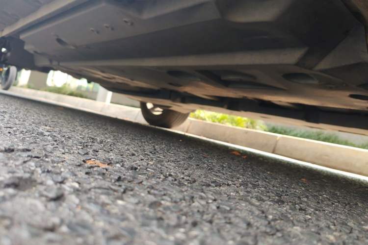 Used Toyota IZOA 2020 2.0L Enjoy Edition Chassis Front Right
