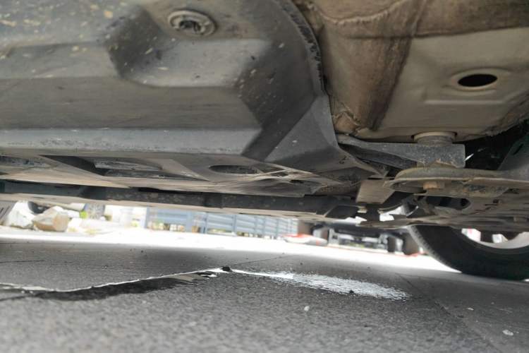 Used Toyota IZOA 2020 2.0L Yichi Version Chassis Front Right