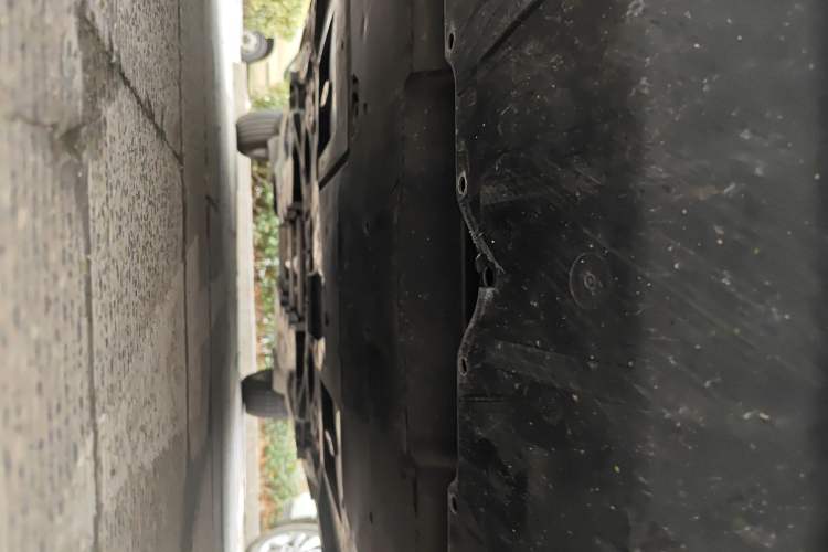Used Toyota IZOA 2020 2.0L Yichi Version Chassis Front