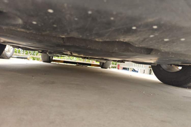 Used Toyota IZOA 2020 2.0L Yi Xiang CARE Chassis Front