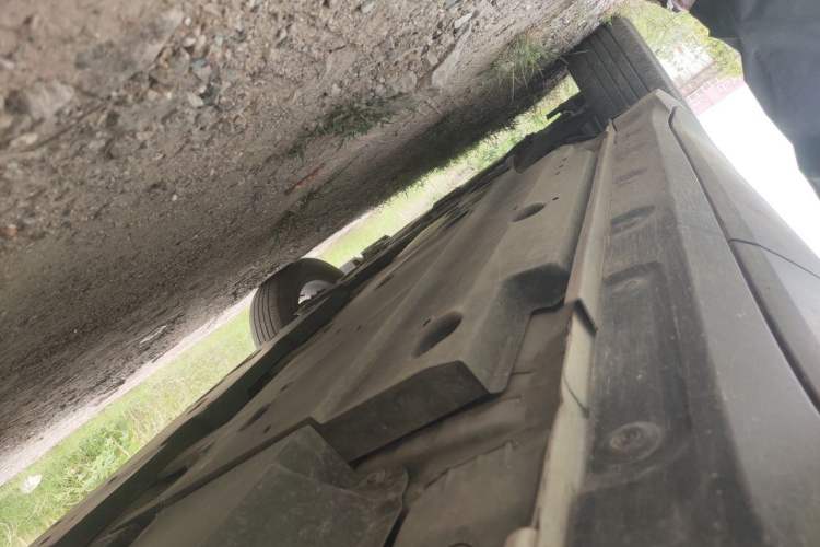 Used Toyota IZOA 2020 2.0L Enjoy Edition Chassis Rear Left