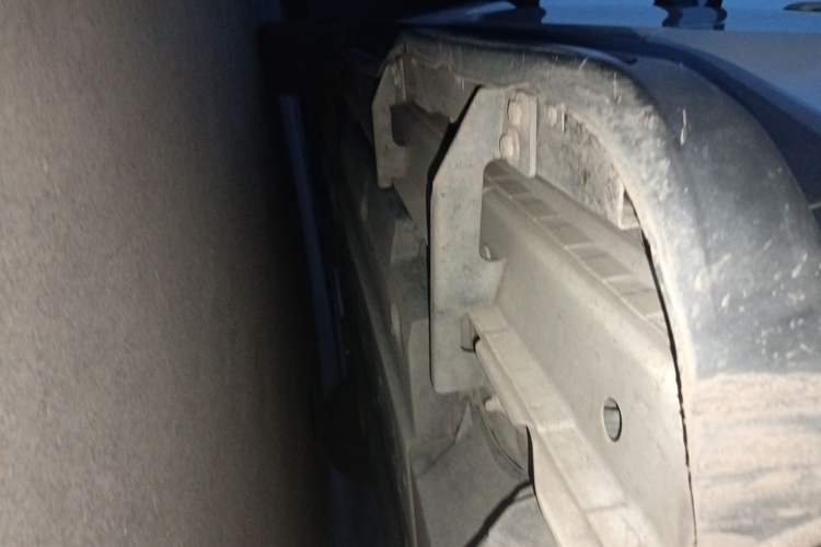 Used Toyota IZOA 2020 2.0L Enjoy Edition Chassis Rear Left