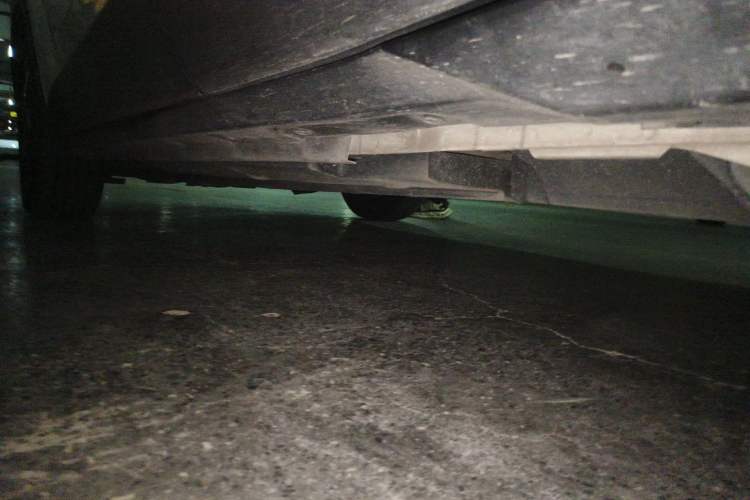 Used Toyota IZOA 2020 2.0L Enjoy Edition Chassis Rear Left