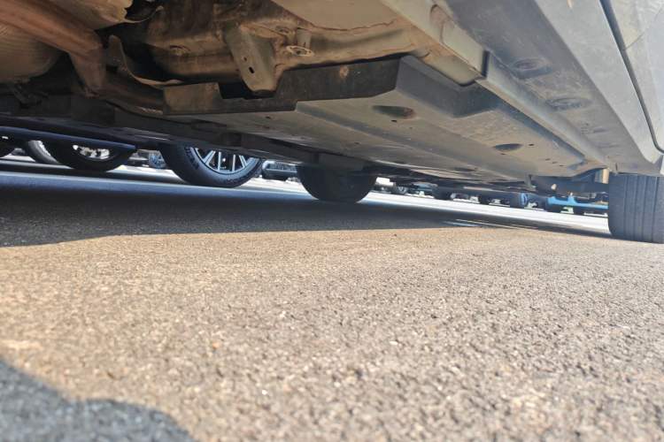 Used Toyota IZOA 2020 2.0L Yichi Version Chassis Rear Right