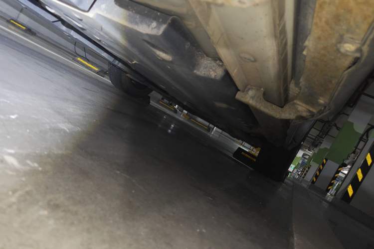 Used Toyota IZOA 2020 2.0L Yichi Version Chassis Rear Right