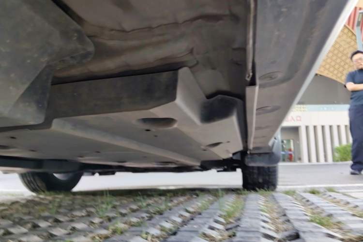 Used Toyota IZOA 2020 2.0L Yichi Version Chassis Rear Right