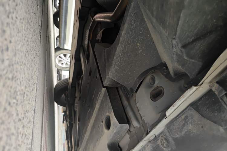 Used Toyota IZOA 2020 2.0L Yichi Version Chassis Rear Right