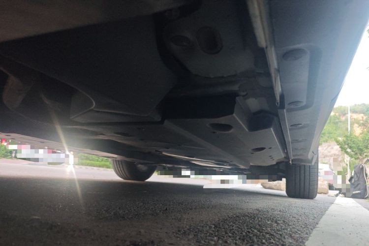 Used Toyota IZOA 2020 2.0L Yi Xiang CARE Chassis Rear Right