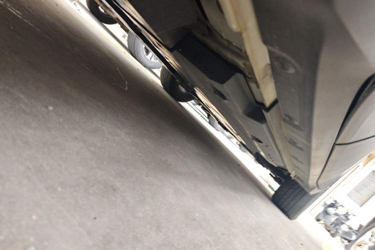 Used Toyota IZOA 2020 2.0L Yi Xiang CARE Chassis Rear Right