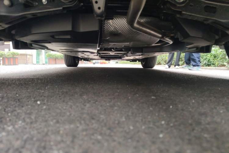 Used Toyota IZOA 2020 2.0L Yichi Version Chassis Rear