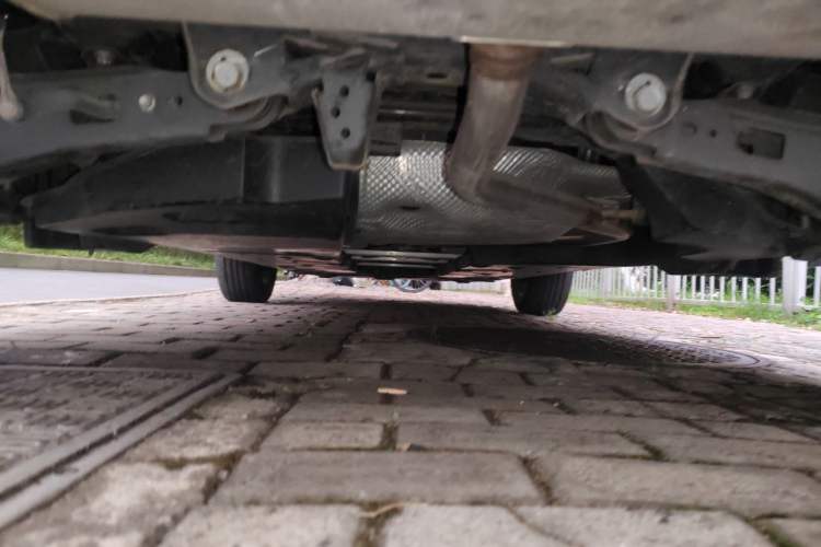 Used Toyota IZOA 2020 2.0L Yichi Version Chassis Rear