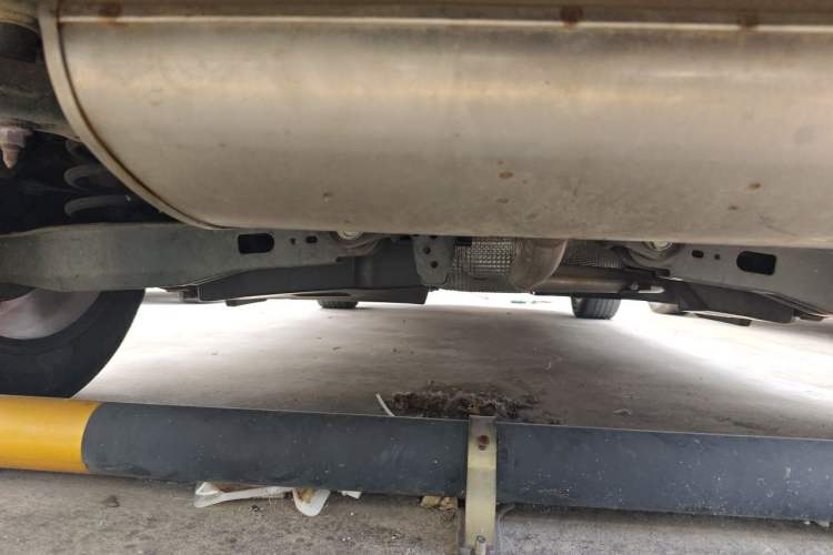 Used Toyota IZOA 2020 2.0L Yi Xiang CARE Chassis Rear