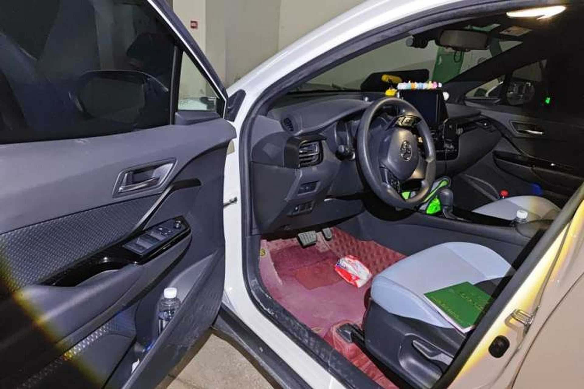 Used Toyota IZOA 2020 2.0L Yi Xiang CARE Driver Seat