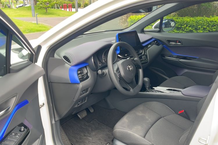 Used Toyota IZOA 2020 2.0L Enjoy Edition Driver Seat
