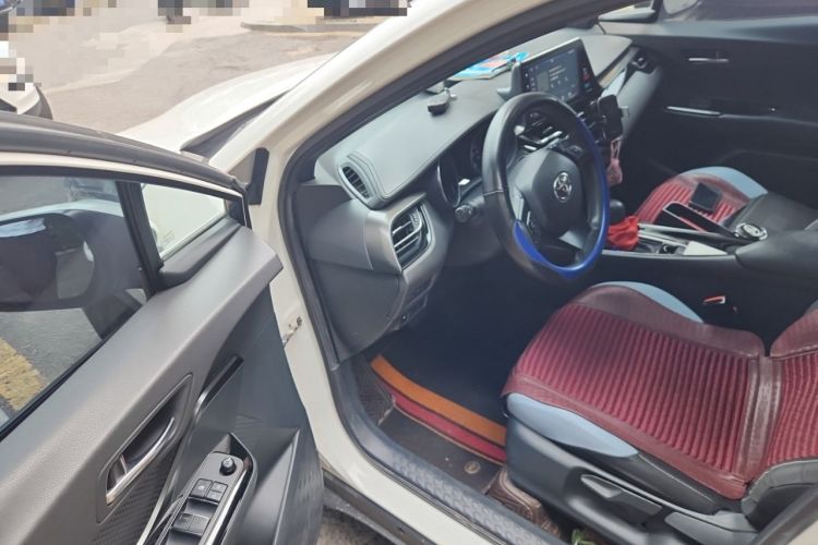 Used Toyota IZOA 2020 2.0L Yi Xiang CARE Driver Seat